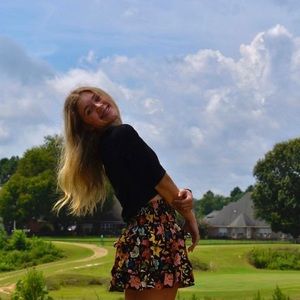 Meet your Posher, Addi